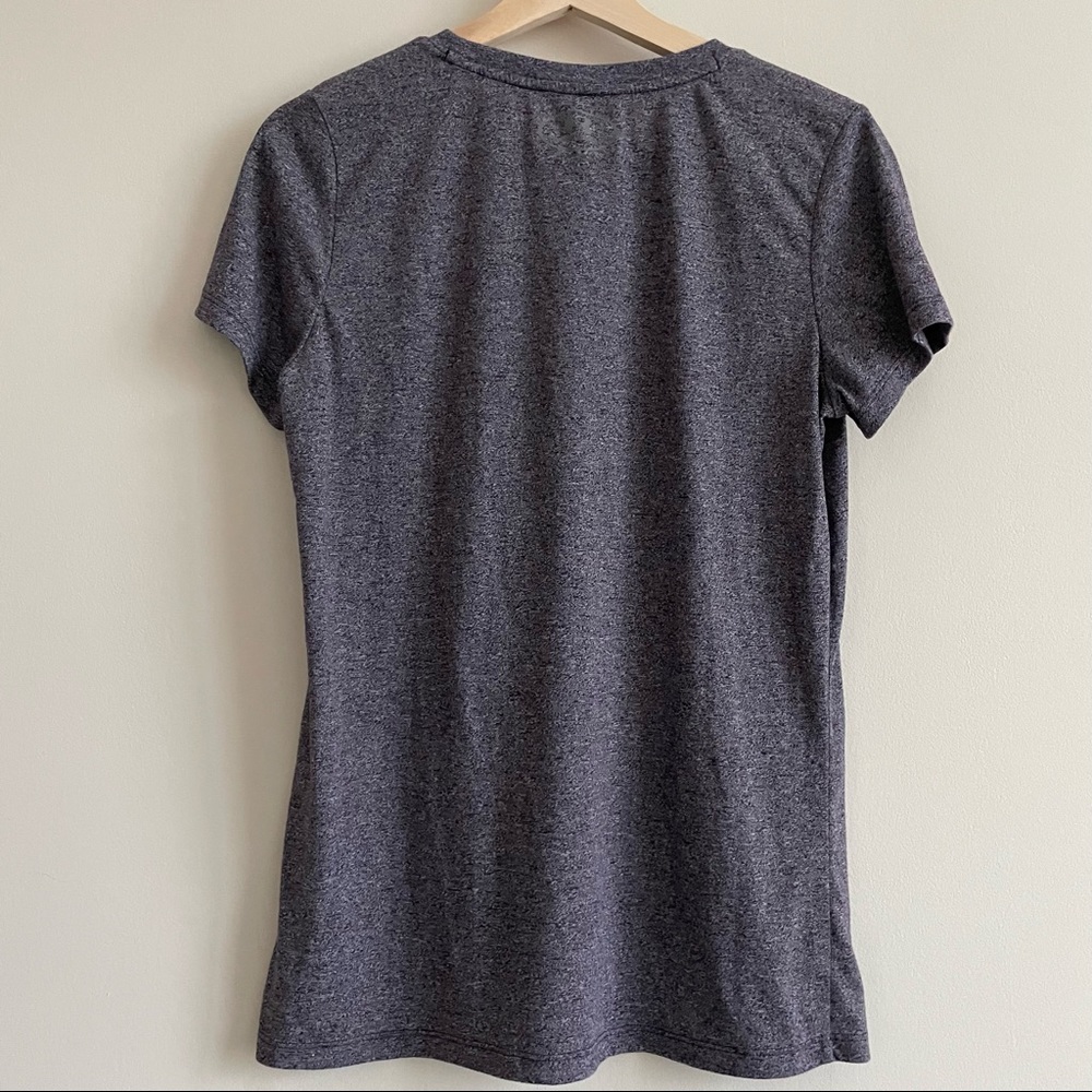 Under Armor Threadborne Twist Graphic Short Sleeve Tee - Picture 5 of 9